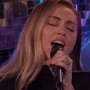 Miley Cyrus Nothing Breaks Like A Heart Live